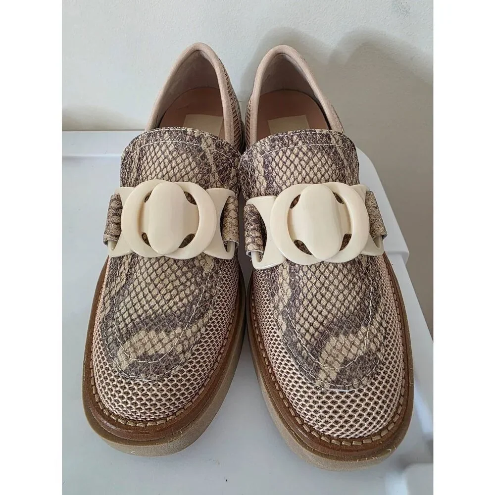 Dolce Vita Sandey low heeled loafers in a beige snakeskin pattern Size 6 NWOB
